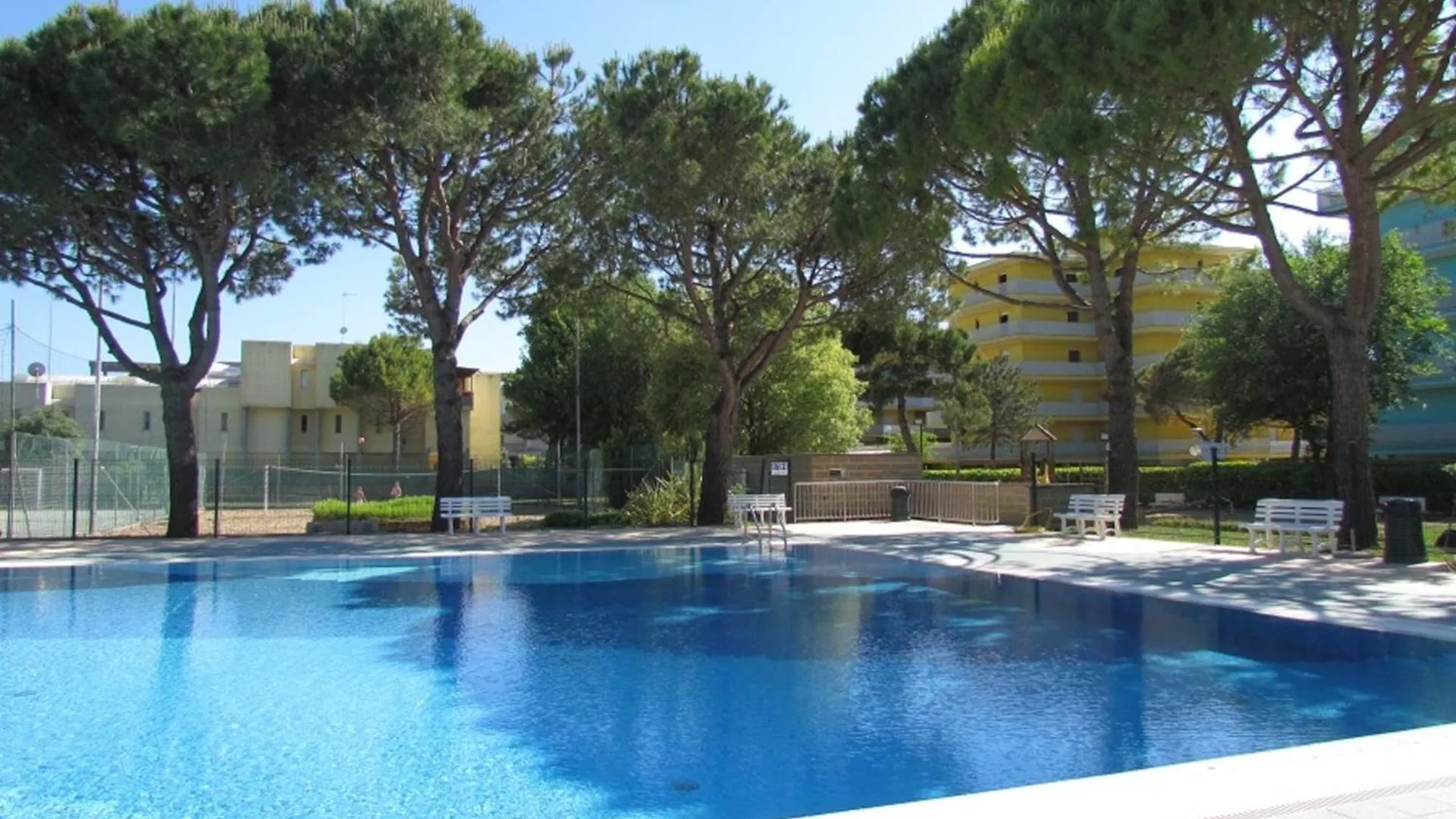 Lovely Studio For Poolside Lovers Bibione 0*,